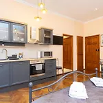 Apartment Amoret *