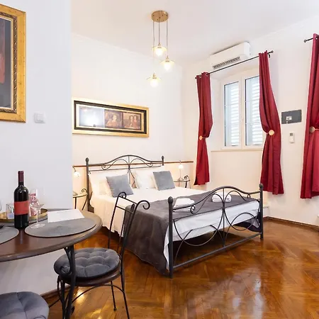Apartment Amoret